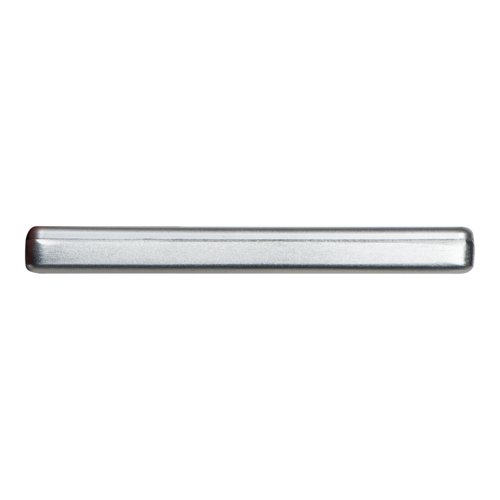 Graue Powerbank mit 5.000 mAh Ladekapazitt.