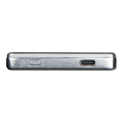 Graue Powerbank mit 5.000 mAh Kapazitt und USB-Anschluss.