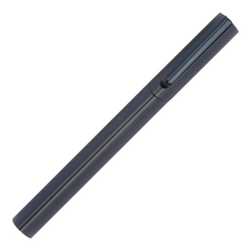 Schwarzes Schreibset mit Stift und Etui.